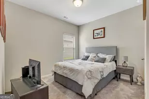 124 Thomaston St, Newnan, GA 30263 - Photo 25