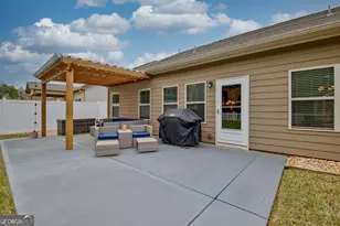 124 Thomaston St, Newnan, GA 30263 - Photo 37