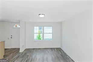 204 Mill St, Barnesville, GA 30204 - Photo 5