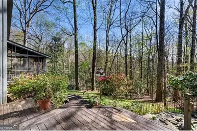 3391 Ridgewood Road NW, Atlanta, GA 30327 - Photo 17