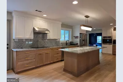 215 Calgary Drive, Peachtree City, GA 30269 - Photo 5