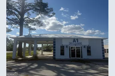 100 S Williams Street, Hazlehurst, GA 31539 - Photo 1