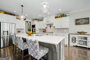 126 Raintree Ct, Newnan, GA 30265 - Photo 11