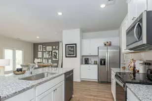 5435 Baybrook Cir, College Park, GA 30349 - Photo 11