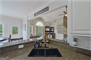 725 Amber Lakes Ct, Social Circle, GA 30025 - Photo 25