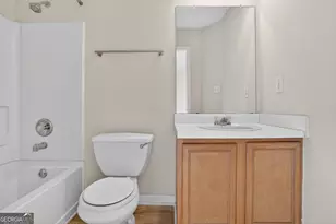 8100 Oakley Cir, Union City, GA 30291 - Photo 17
