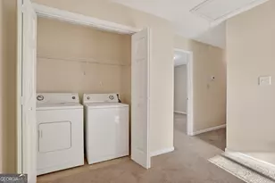 8100 Oakley Cir, Union City, GA 30291 - Photo 9