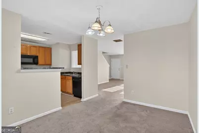 8100 Oakley Circle, Union City, GA 30291 - Photo 3