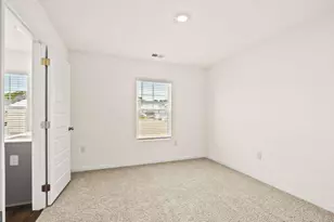 1304 Aura Ln, Lawrenceville, GA 30045 - Photo 25