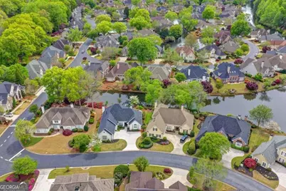 9260 Saint Georgen Common, Johns Creek, GA 30097 - Photo 75