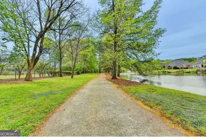 9260 Saint Georgen Common, Johns Creek, GA 30097 - Photo 81