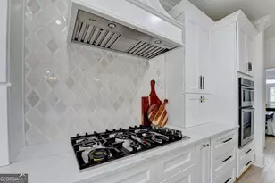 9260 St Georgen Common, Johns Creek, GA 30097 - Photo 19