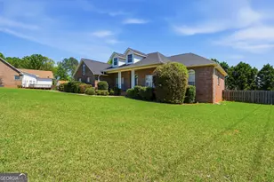 104 Henry Dr, Gray, GA 31032 - Photo 5