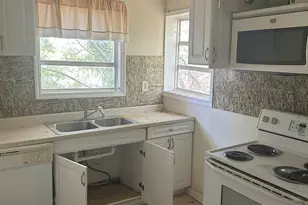 1035-1037 Oak Street SW, Atlanta, GA 30310 - Photo 9