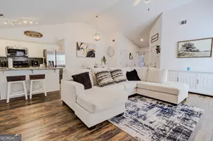 175 Courtyard Ln, Newnan, GA 30265 - Photo 9