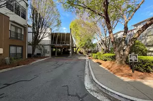 400 Village Parkway NE, Atlanta, GA 30306 - Photo 7