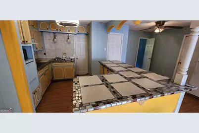6186 Holiday Boulevard, Forest Park, GA 30297 - Photo 5