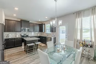 7425 Faith St, Fairburn, GA 30213 - Photo 9