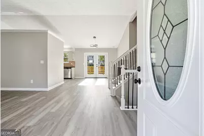 683 Wood Path Court, Stone Mountain, GA 30083 - Photo 3