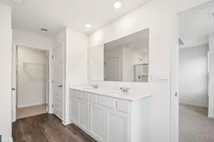 1300 Aura Ln, Lawrenceville, GA 30045 - Photo 35