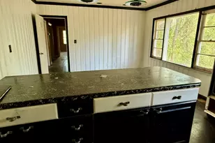 668 Lynn Cir SW, Atlanta, GA 30311 - Photo 5