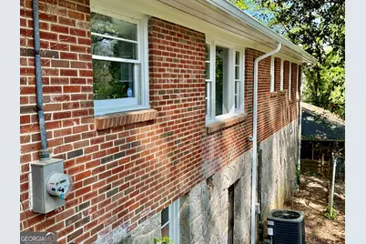 668 Lynn Circle SW, Atlanta, GA 30311 - Photo 3