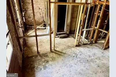 668 Lynn Circle SW, Atlanta, GA 30311 - Photo 13