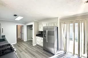 100 Lakeview Ln, Fayetteville, GA 30214 - Photo 11