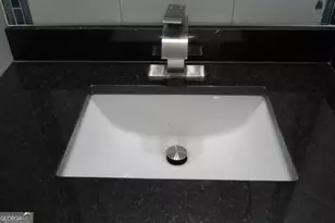 2060 Bedford Ct, Lithonia, GA 30058 - Photo 23