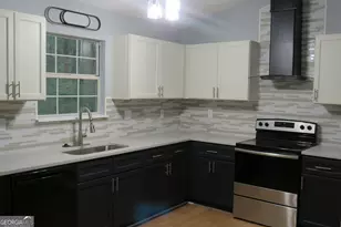 2060 Bedford Ct, Lithonia, GA 30058 - Photo 15