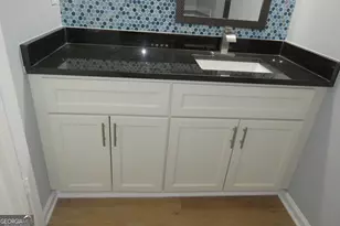 2060 Bedford Ct, Lithonia, GA 30058 - Photo 31