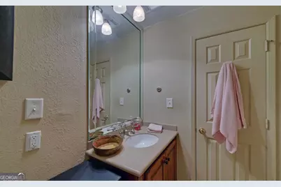 605 Candler Street #BLDG C UNIT 3, Gainesville, GA 30501 - Photo 17