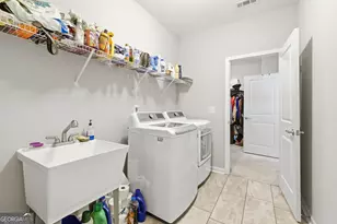 569 Maddox Rd, Winder, GA 30680 - Photo 31