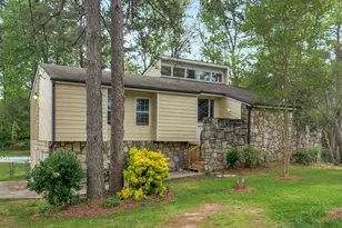 915 Strawberry Ct, Ellenwood, GA 30294 - Photo 1