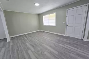 1108 Wilma St, Nashville, GA 31639 - Photo 3