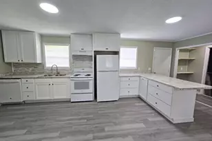 1108 Wilma St, Nashville, GA 31639 - Photo 5