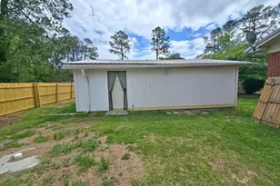 1108 Wilma St, Nashville, GA 31639 - Photo 17