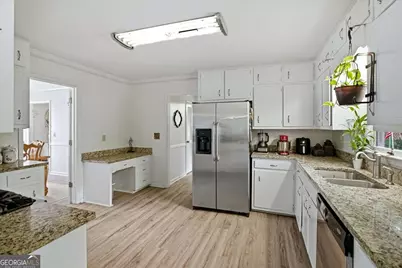 2809 Baronet Court, Duluth, GA 30096 - Photo 13