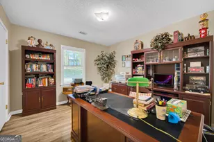 172 Lewis Cir, Commerce, GA 30529 - Photo 29