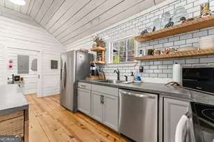 121 Waterfalls Wy, Clarkesville, GA 30523 - Photo 21