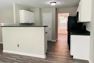 325 Barrington Grange Dr, Sharpsburg, GA 30277 - Photo 11