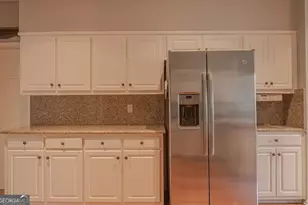 2265 Castle Lake Dr, Tyrone, GA 30290 - Photo 59