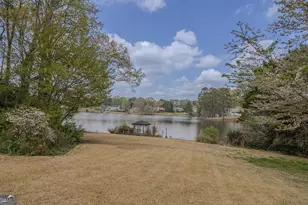 2265 Castle Lake Dr, Tyrone, GA 30290 - Photo 9