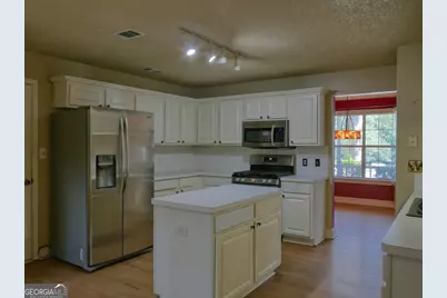 236 Hunting Court, Jonesboro, GA 30236 - Photo 7