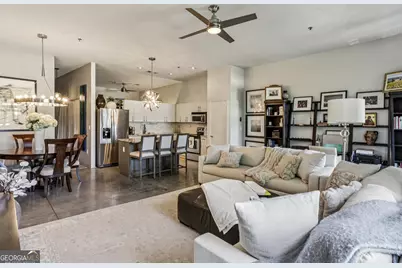 560 Dutch Valley Road NE #APT 2403, Atlanta, GA 30324 - Photo 3