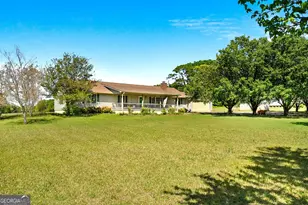 696 Hickory Crossing Rd, Hartwell, GA 30643 - Photo 1