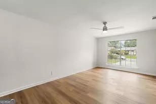 127 Greenbriar Ct, Savannah, GA 31419 - Photo 7