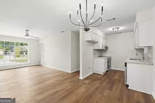 127 Greenbriar Ct, Savannah, GA 31419 - Photo 9