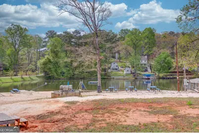 8515 Lake Drive, Snellville, GA 30039 - Photo 41