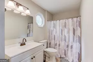 8515 Lake Dr, Snellville, GA 30039 - Photo 17
